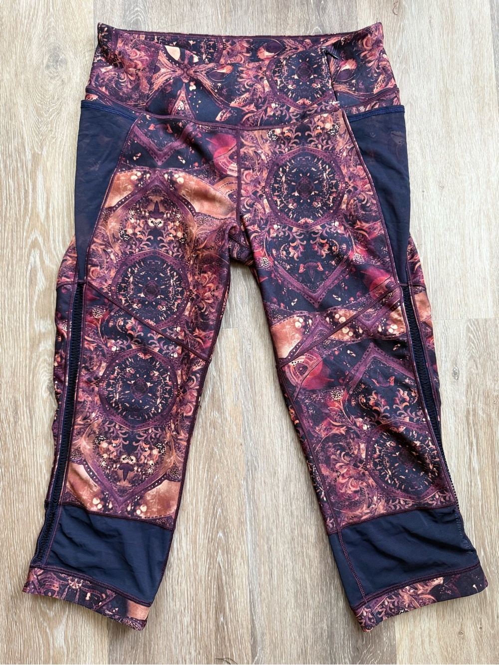 CALIA by Carrie Underwood Burgundy, Rust and Navy Patterned Capri Leggings